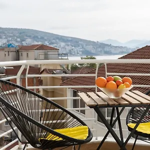 Memories Sarandë